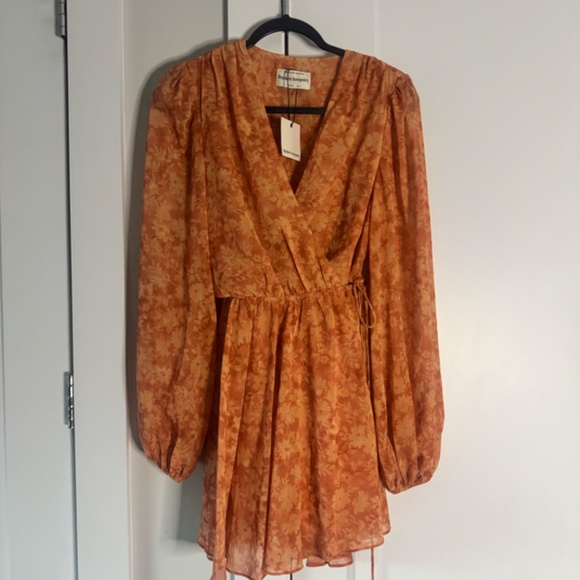 FINDERS KEEPERS PEPPA MINI DRESS NWT SIZE SMALL - Picture 3 of 4